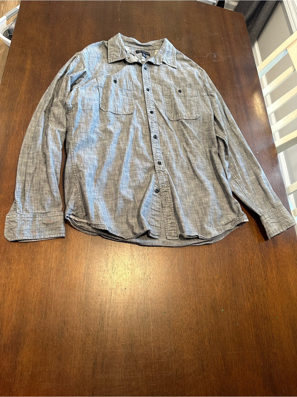 Banana Republic Men's Gray Button-Up Long Sleeve Shirt